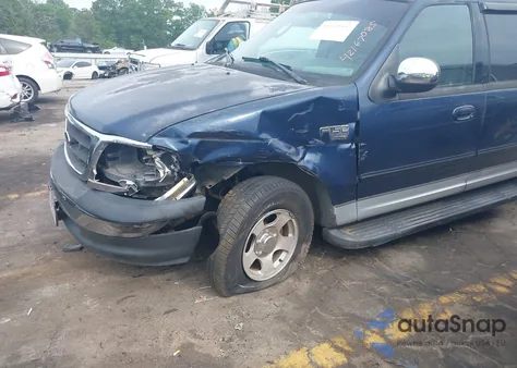 2002 Ford F-150 Lariat/Xlt z USA, uszkodzony, nr VIN 1FTRW07L92KC43061